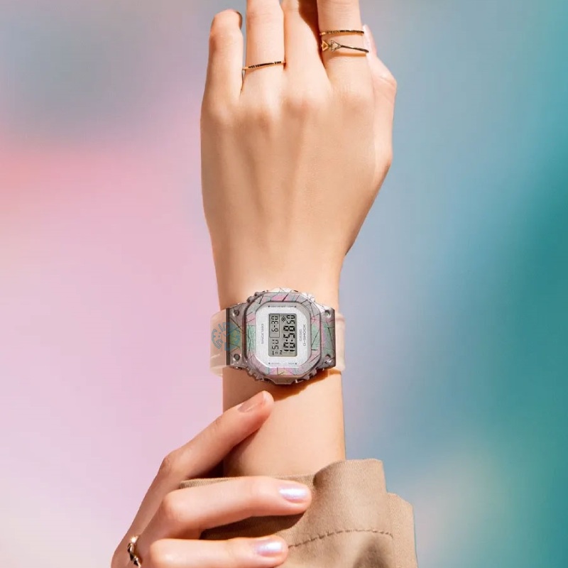 ساعت مچی زنانه کاسیو جیشاک G-SHOCK GM-S5640GEM-7DR