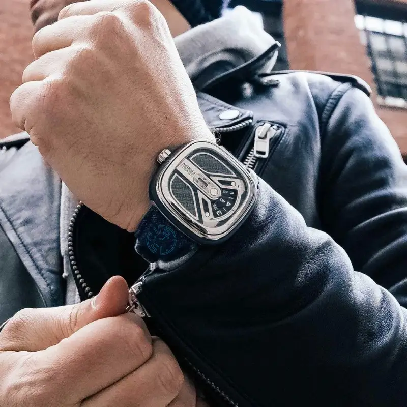 ساعت مچی مردانه سون فرایدی SEVEN FRIDAY SF-M1B/01