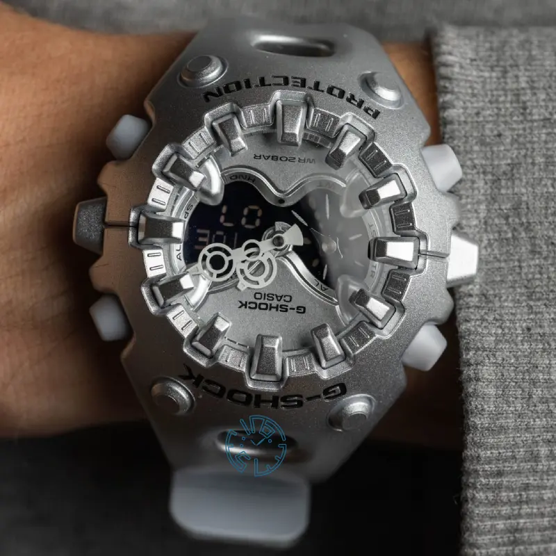 ساعت مچی مردانه کاسیو جیشاک G-SHOCK GA-V01A-8A