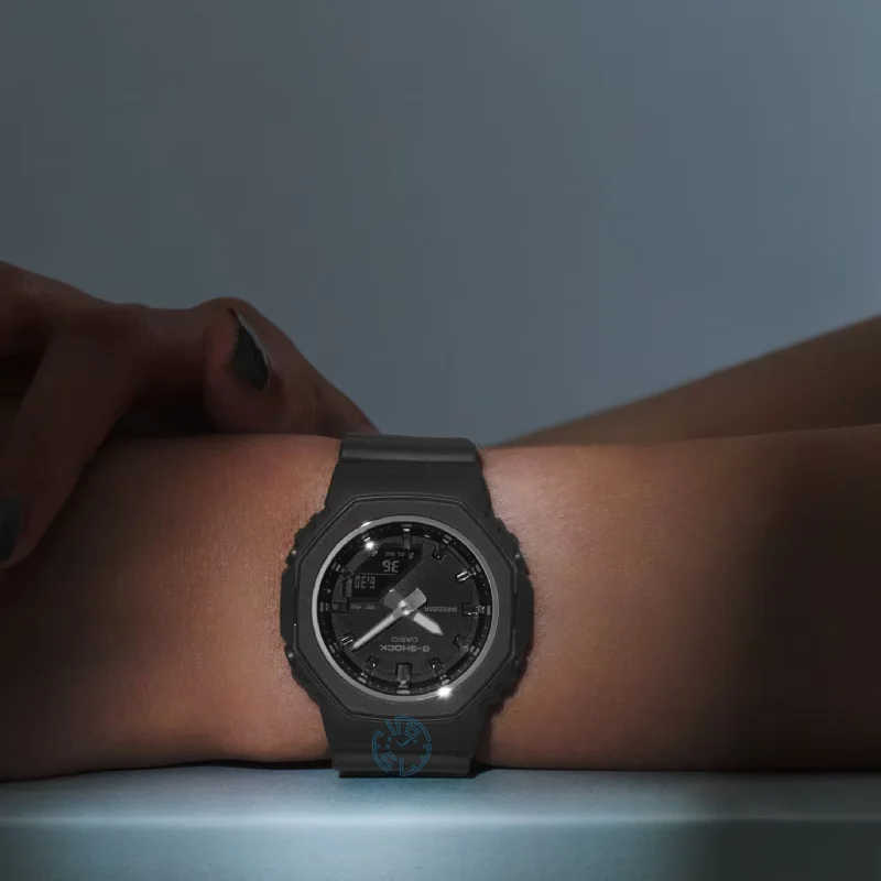 ساعت مچی زنانه کاسیو جیشاک G-SHOCK GMA-P2110-1A