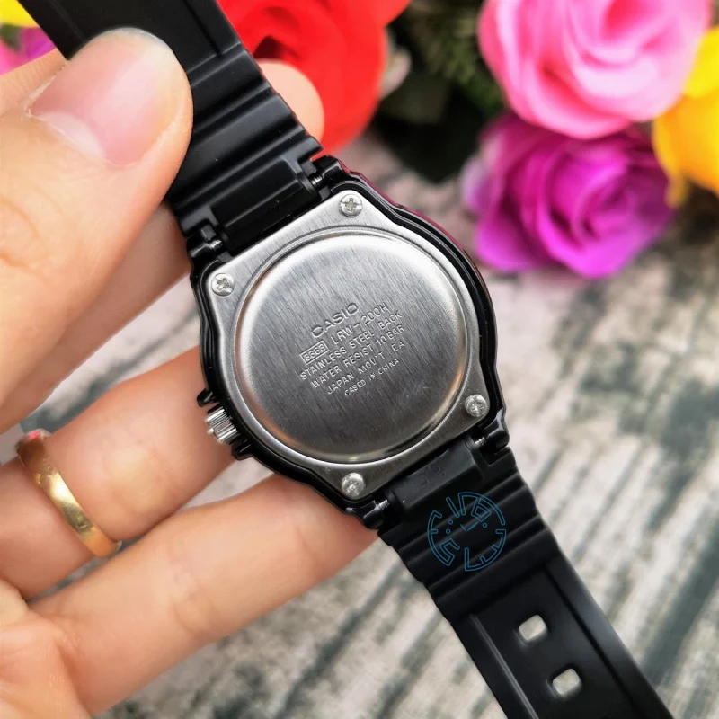 ساعت مچی زنانه کاسیو جنرال GENERAL LRW-200H-1B